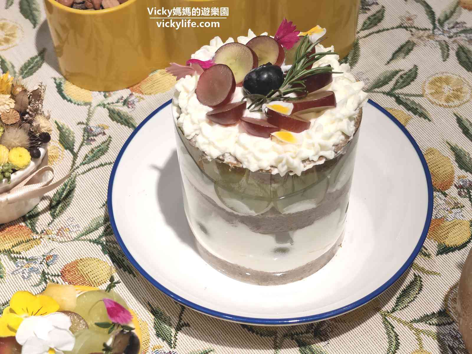 台南甜點︱看見綠花藝 SAW Florist 本植咖啡：這不僅僅是花藝店，也是貨真價實的甜點店，每一到甜點看起來都好賞心悅目啊(菜單)